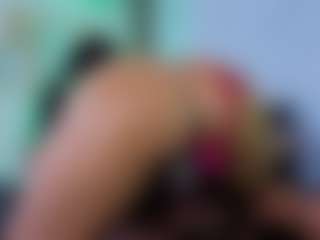Chlooee's Live Sex Cam Show