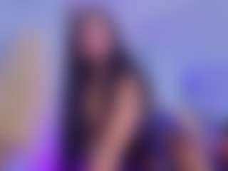 Chlooee's Live Sex Cam Show