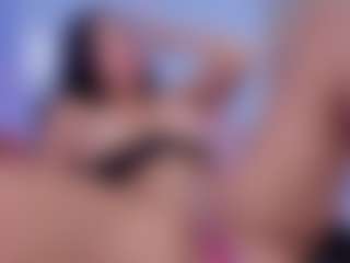 Chlooee's Live Sex Cam Show