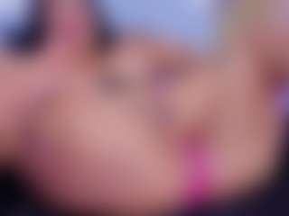 Chlooee's Live Sex Cam Show