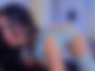 Chlooee's Live Sex Cam Show