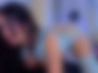 Chlooee's Live Sex Cam Show