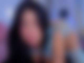 Chlooee's Live Sex Cam Show