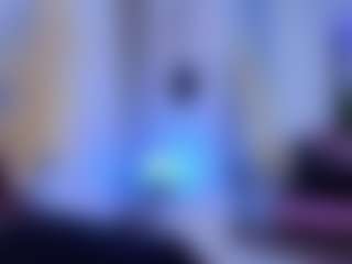 Chlooee's Live Sex Cam Show