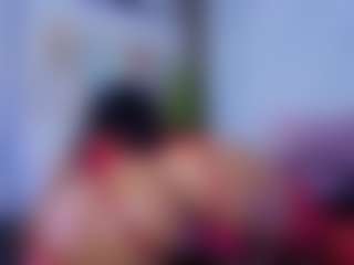 Chlooee's Live Sex Cam Show