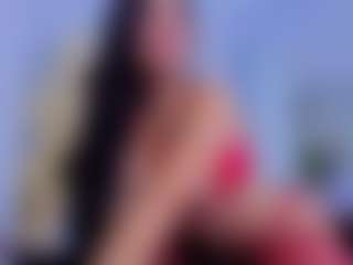 Chlooee's Live Sex Cam Show