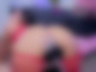 Chlooee's Live Sex Cam Show