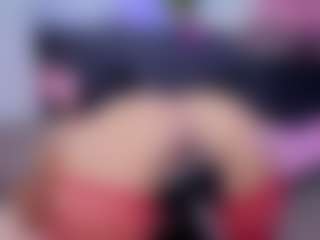 Chlooee's Live Sex Cam Show