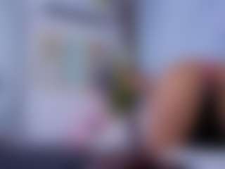Chlooee's Live Sex Cam Show