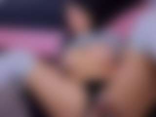Chlooee's Live Sex Cam Show