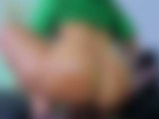 Chlooee's Live Sex Cam Show