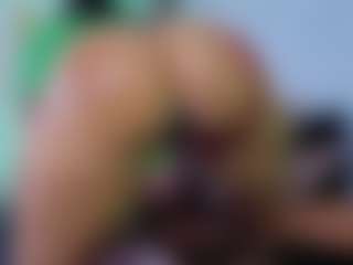 Chlooee's Live Sex Cam Show