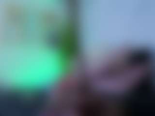 Chlooee's Live Sex Cam Show