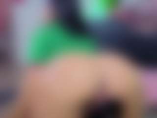 Chlooee's Live Sex Cam Show