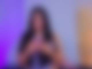 Live cam show with Chlooee - Fingering on Dare Cams