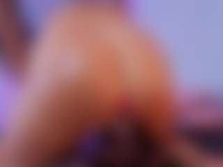 Chlooee's Live Sex Cam Show