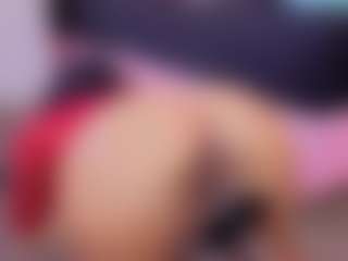 Chlooee's Live Sex Cam Show