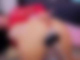 Chlooee's Live Sex Cam Show