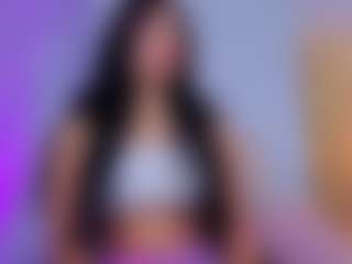 Chlooee's Live Sex Cam Show