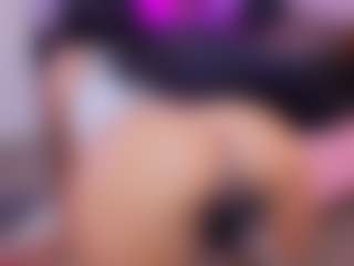 Chlooee's Live Sex Cam Show