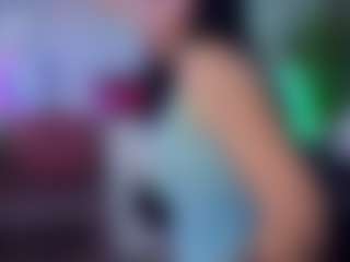 Chlooee's Live Sex Cam Show
