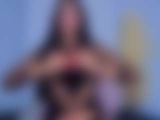 Chlooee's Live Sex Cam Show