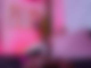 Chlooee's Live Sex Cam Show
