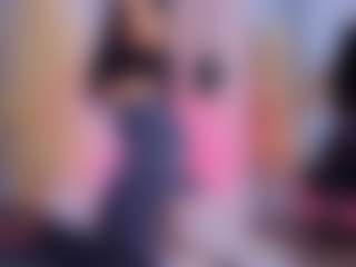 Chlooee's Live Sex Cam Show
