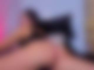 Chlooee's Live Sex Cam Show