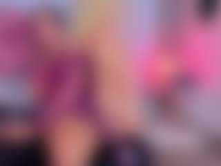 Live cam show with Chlooee - Lush on Camsoda