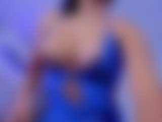 Chlooee's Live Sex Cam Show