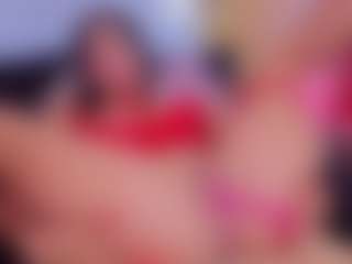 Chlooee's Live Sex Cam Show