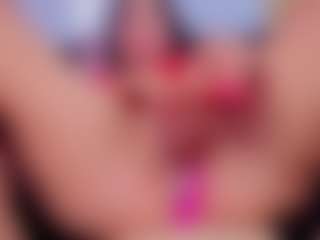 Chlooee's Live Sex Cam Show