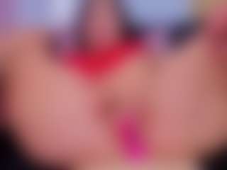 Chlooee's Live Sex Cam Show