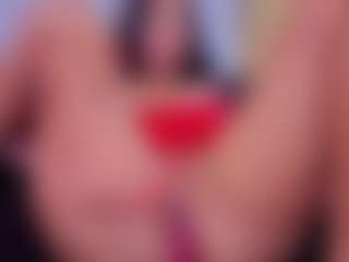 Chlooee's Live Sex Cam Show