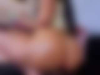 Chlooee's Live Sex Cam Show