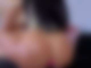 Chlooee's Live Sex Cam Show