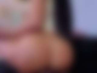 Chlooee's Live Sex Cam Show