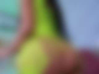 Chlooee's Live Sex Cam Show