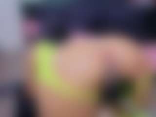 Chlooee's Live Sex Cam Show