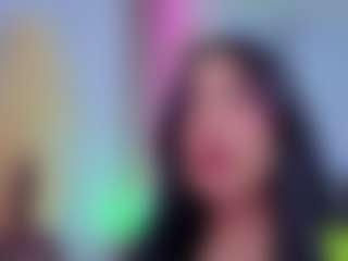Chlooee's Live Sex Cam Show
