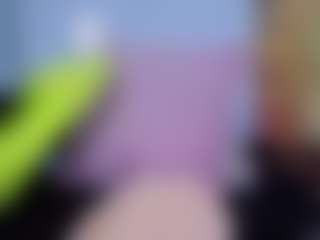 Chlooee's Live Sex Cam Show