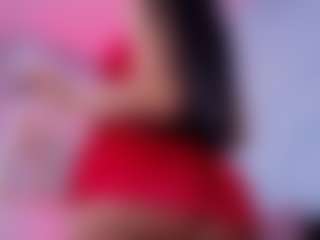 Chlooee's Live Sex Cam Show