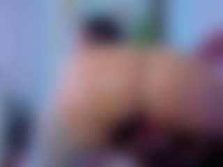 Chlooee's Live Sex Cam Show