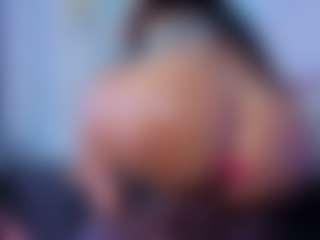 Chlooee's Live Sex Cam Show