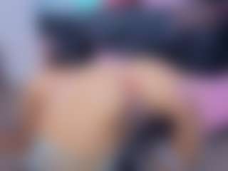 Chlooee's Live Sex Cam Show