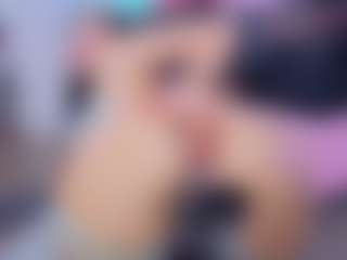 Chlooee's Live Sex Cam Show