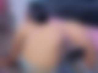 Chlooee's Live Sex Cam Show