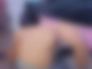 Chlooee's Live Sex Cam Show