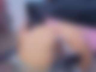 Chlooee's Live Sex Cam Show